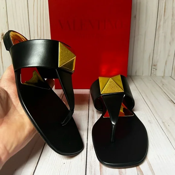 Valentino Garavani One Stud Leather Sandal Black Sz 36.5 / 6.5 - Picture 4 of 12